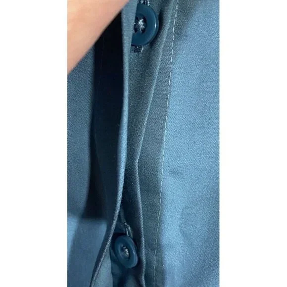 NEW CHICOS Wrinkle Resistant Tunic Top Locklyn Shirt 0 (S) Blue Roll Tab 9537 - Picture 6 of 9